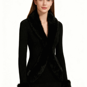 Elegant Knit Sweater with Faux Fur Trim & Subtle Sparkles – Cozy Luxe