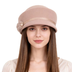 Classic 100% Wool French Beret – Timeless Style Reimagined